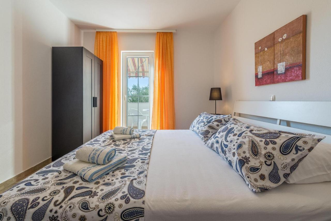 Apartments Navalia Novalja Dış mekan fotoğraf